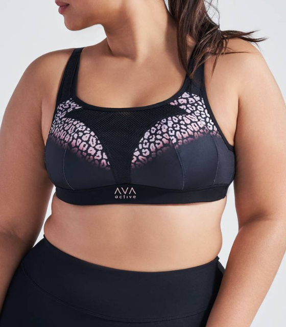 ava CARRI íþróttahaldari